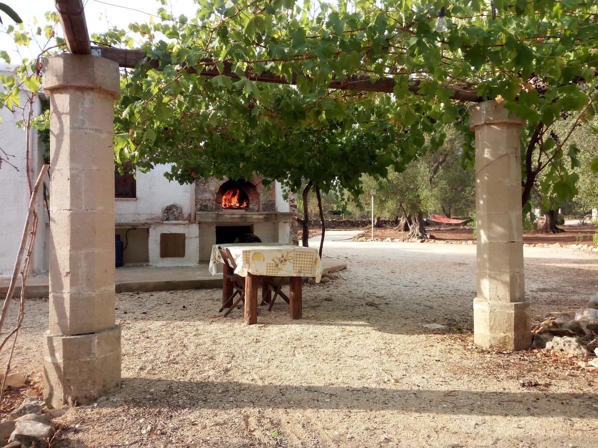 Вилла Trulli Monte Madre Сан-Вито-деи- Норманни Экстерьер фото